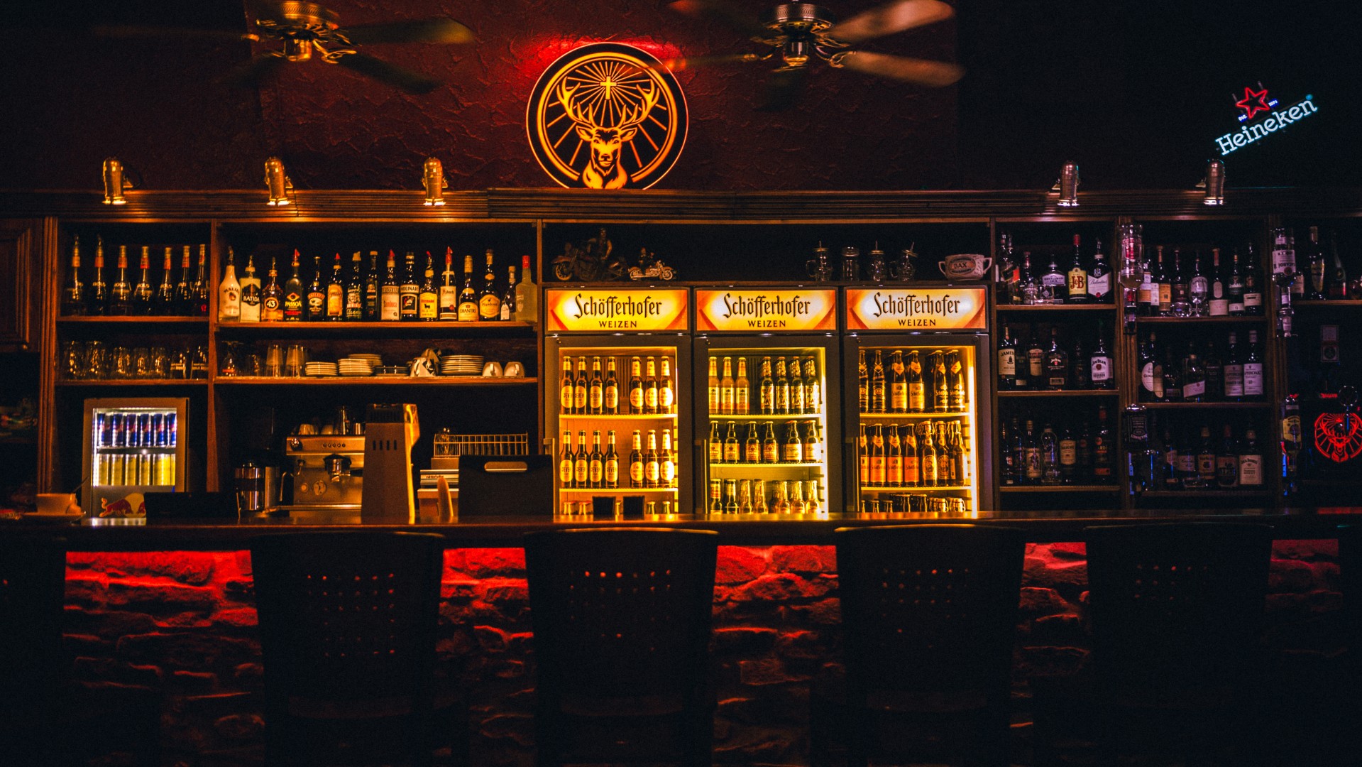 04 unsere Bar.jpg